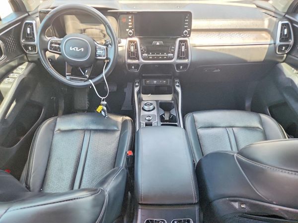 2023 KIA SORENTO