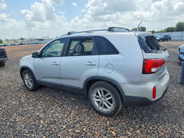 2014 KIA SORENTO