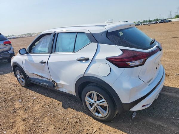 2023 NISSAN KICKS
