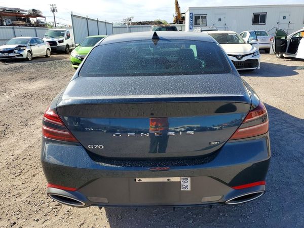 2025 GENESIS G70