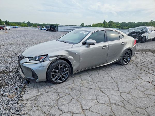 2018 LEXUS IS 300