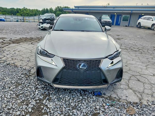 2018 LEXUS IS 300