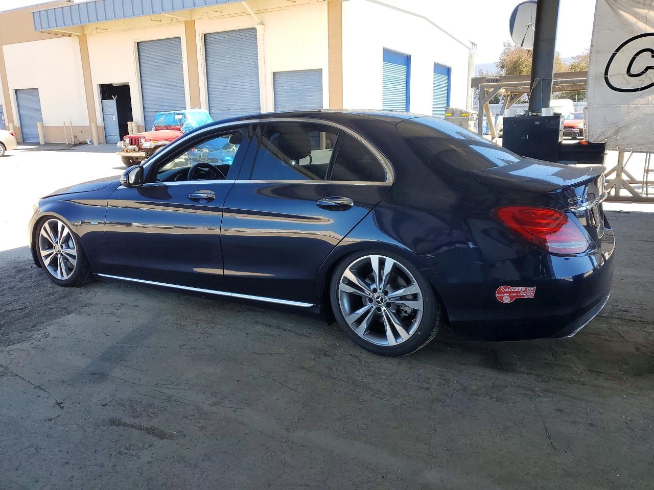 2017 MERCEDES-BENZ C 350e