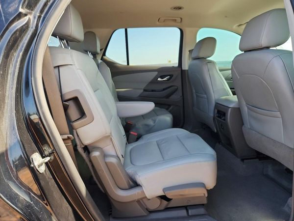2020 CHEVROLET TRAVERSE LT