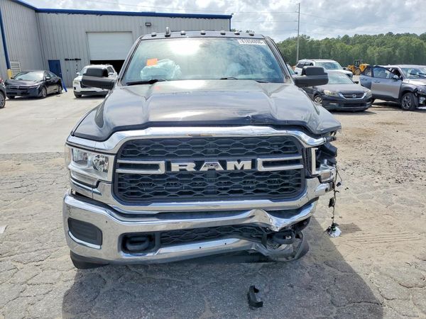 2022 RAM 2500 TRADESMAN REG CAB 4X4