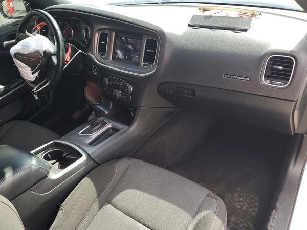 2022 DODGE CHARGER SXT