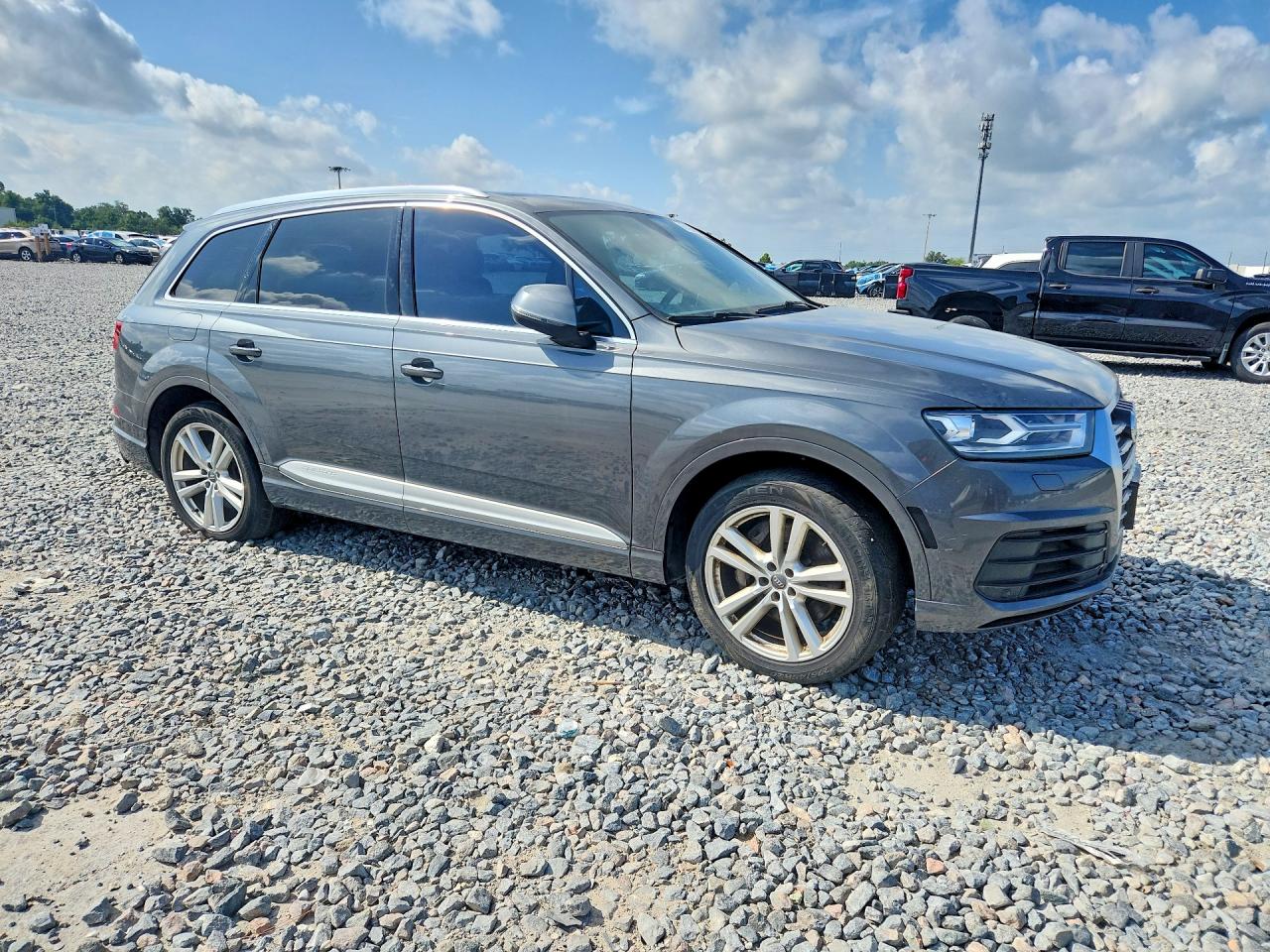 2017 AUDI Q7
