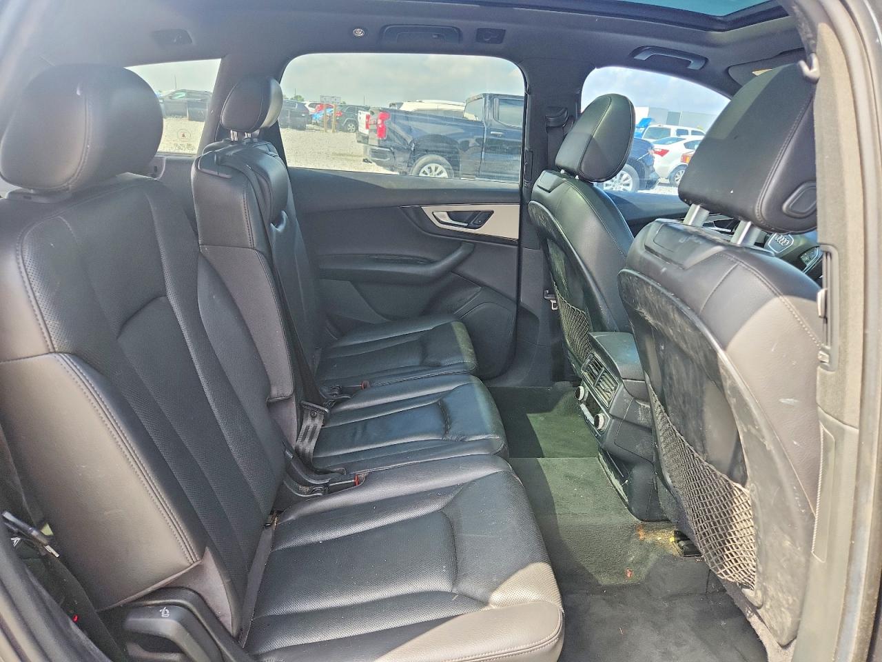 2017 AUDI Q7