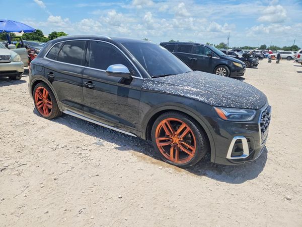 2021 AUDI SQ5