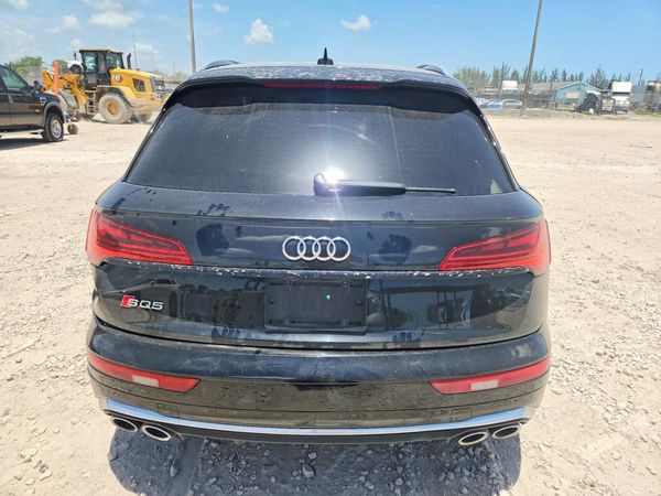 2021 AUDI SQ5