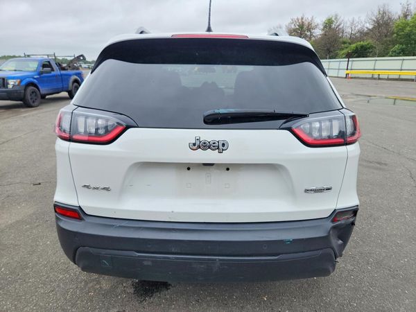 2019 JEEP CHEROKEE LATITUDE PLUS 4X4