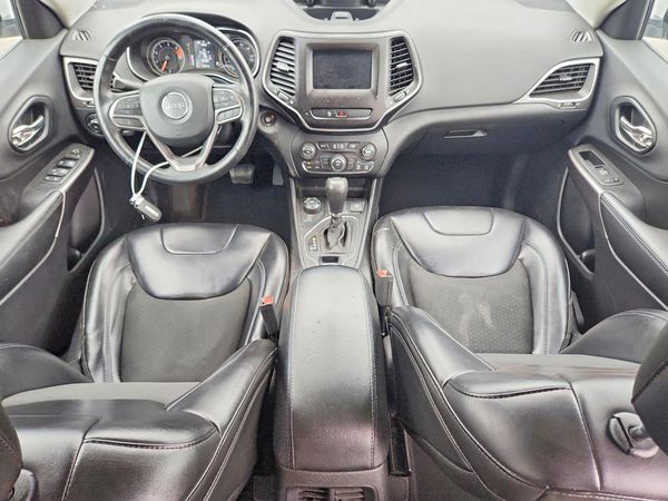 2019 JEEP CHEROKEE LATITUDE PLUS 4X4