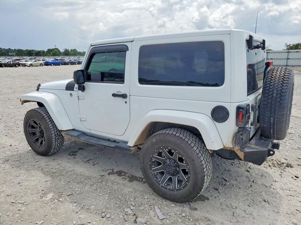 2015 JEEP WRANGLER SAHARA 4X4