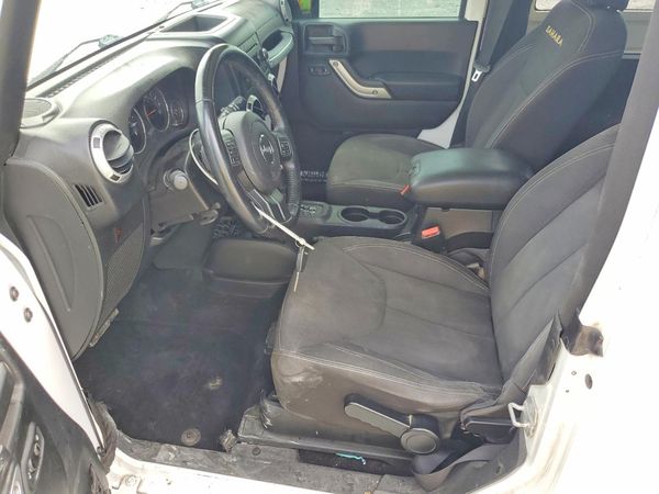 2015 JEEP WRANGLER SAHARA 4X4