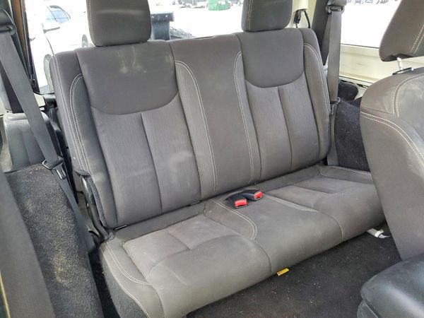 2015 JEEP WRANGLER SAHARA 4X4