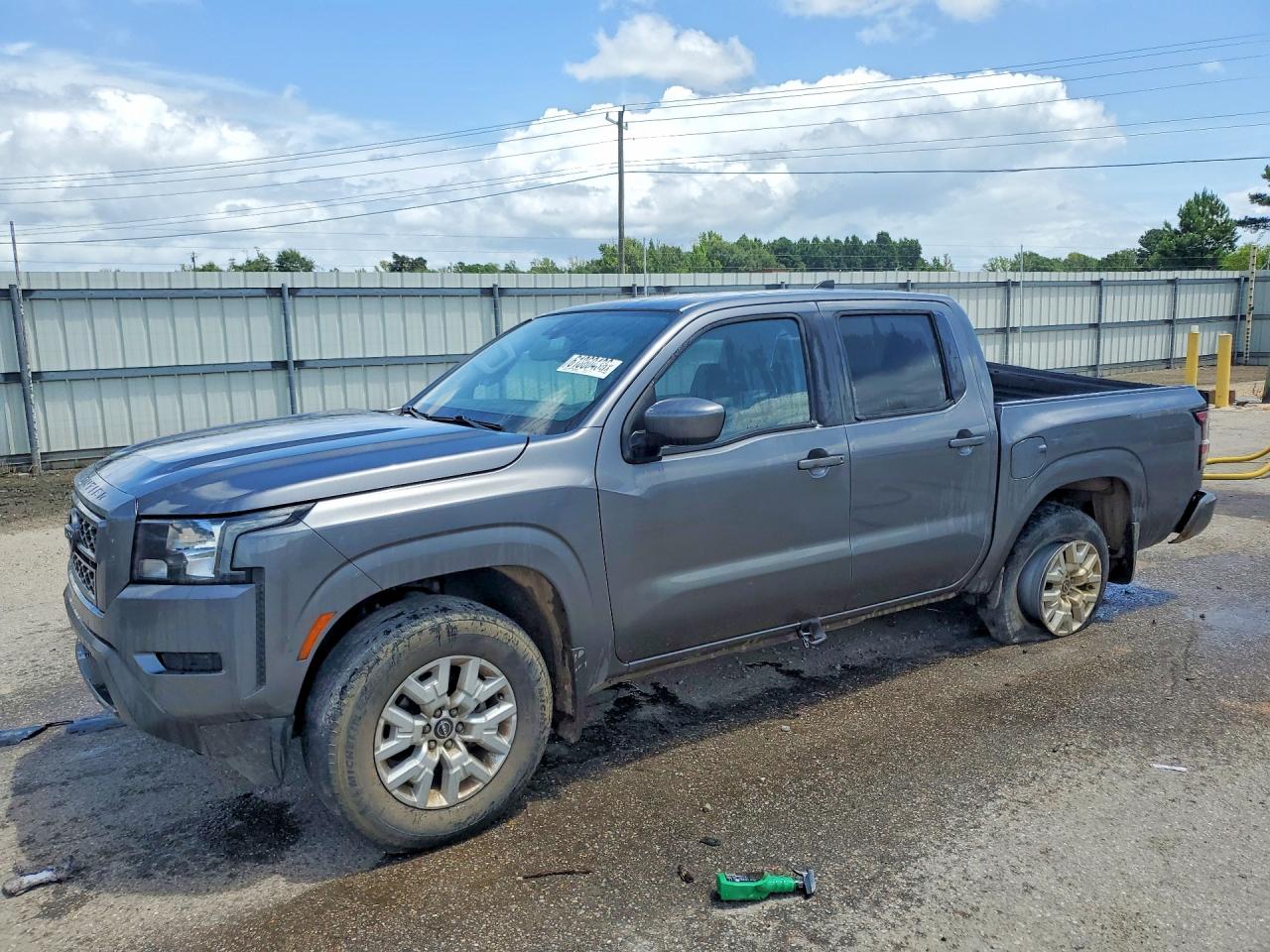 2022 NISSAN FRONTIER