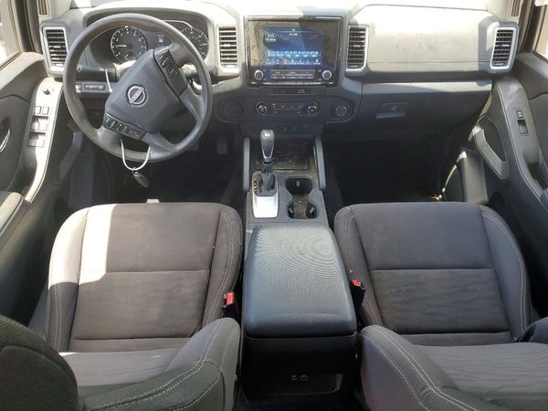 2022 NISSAN FRONTIER
