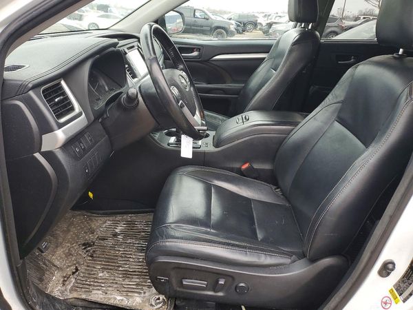 2018 TOYOTA HIGHLANDER SE/XLE