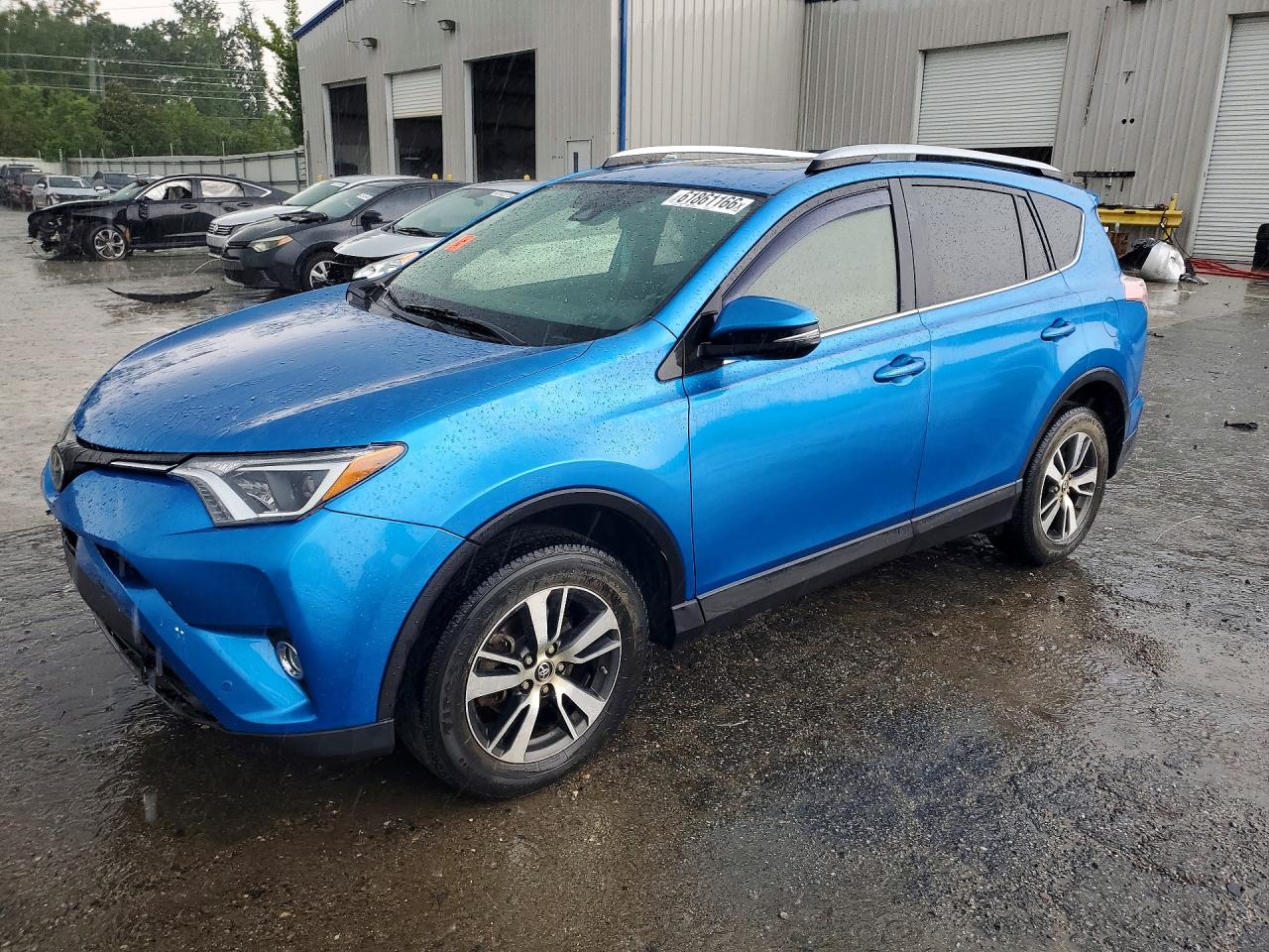 2017 TOYOTA RAV4 XLE