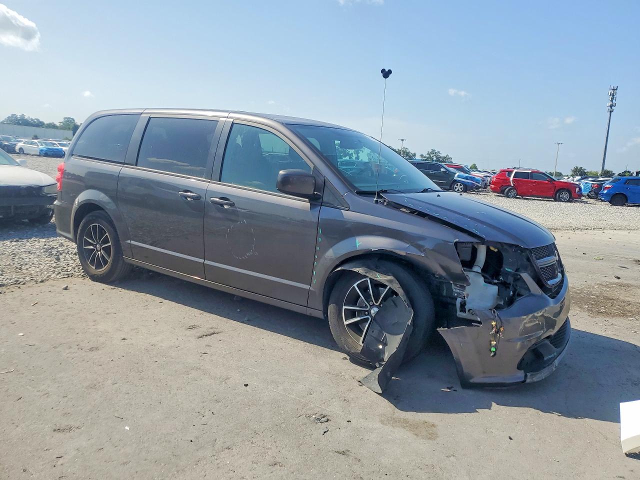 2018 DODGE GRAND CARAVAN SE