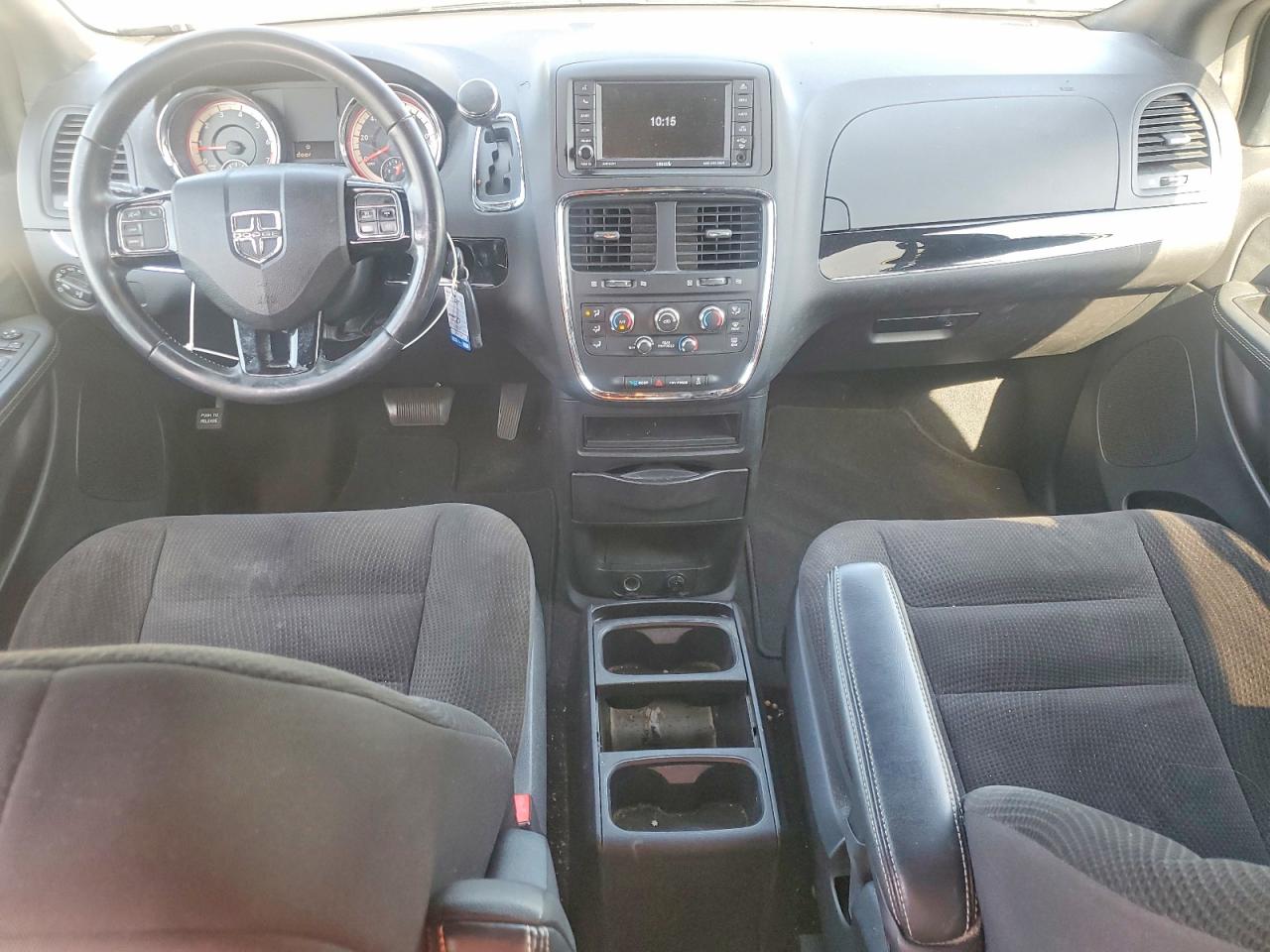 2018 DODGE GRAND CARAVAN SE