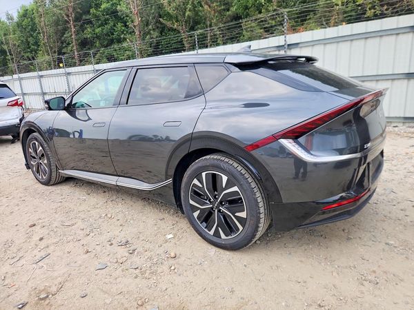 2023 KIA EV6 Light, Wind
