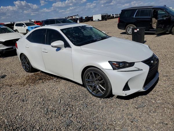2017 LEXUS IS 200t
