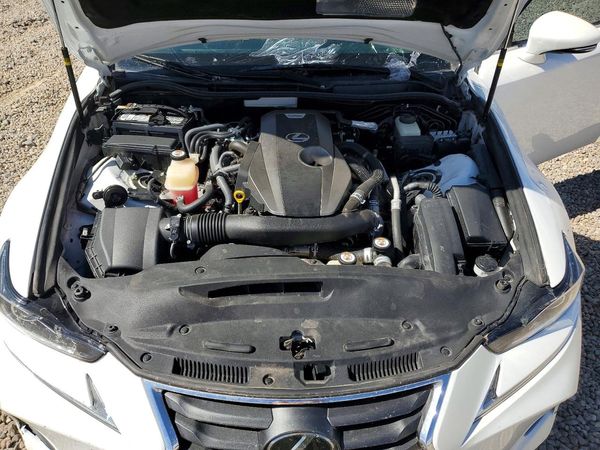 2017 LEXUS IS 200t