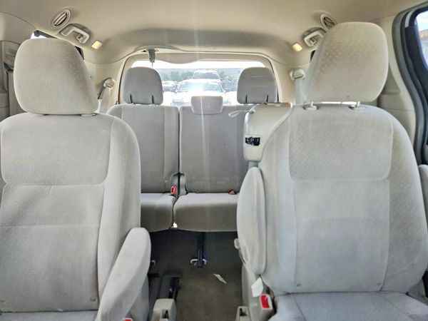 2015 TOYOTA SIENNA