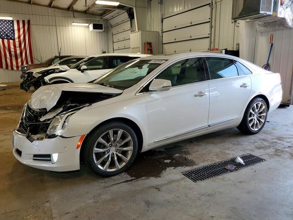 2017 CADILLAC XTS Premium Luxury