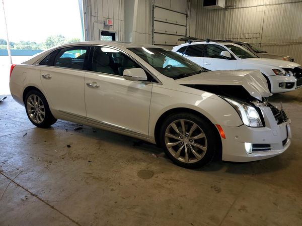 2017 CADILLAC XTS Premium Luxury