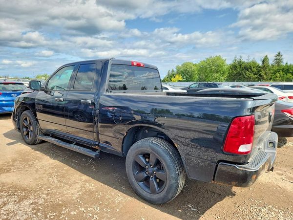 2016 RAM 1500 ST