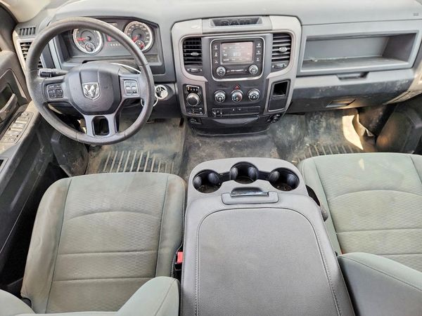 2016 RAM 1500 ST