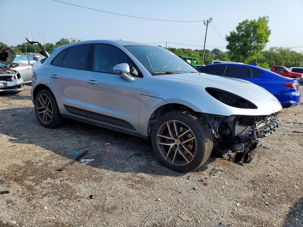 2023 PORSCHE MACAN Macan / Macan T