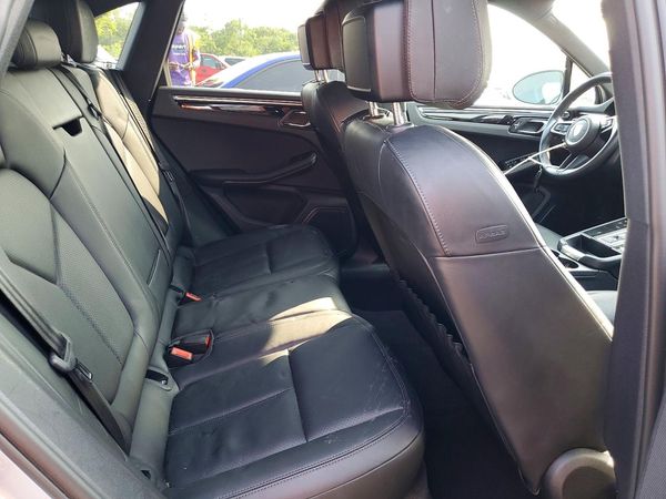 2023 PORSCHE MACAN Macan / Macan T