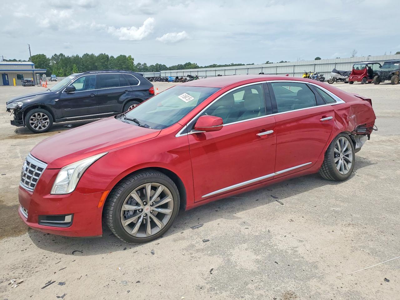2013 CADILLAC XTS Base