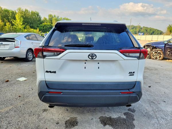 2021 TOYOTA RAV4