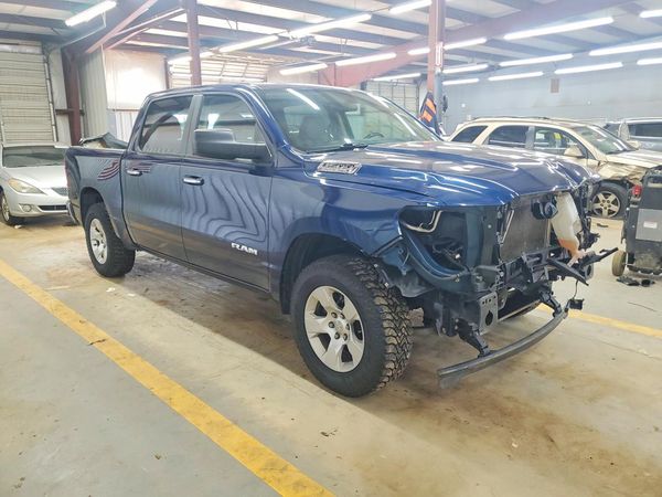 2019 RAM 1500 Big Horn/Lonestar