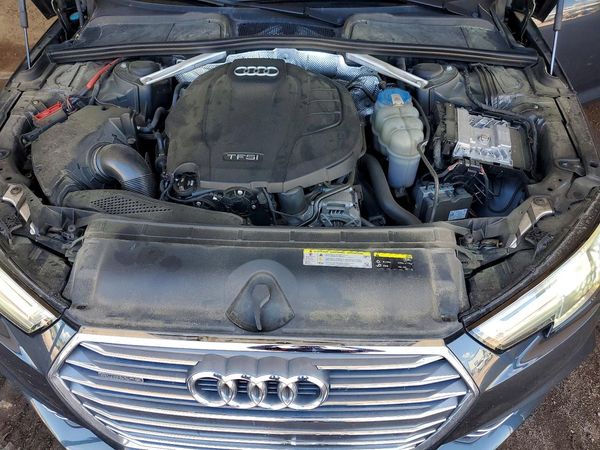 2017 AUDI A4 quattro Premium Plus