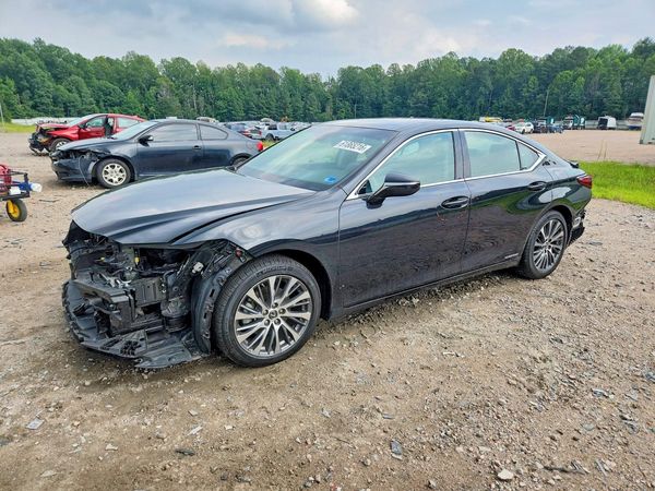 2021 LEXUS ES 300h Premium