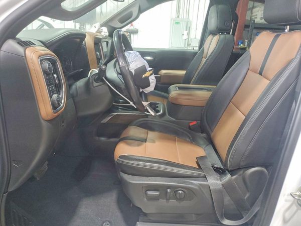2022 CHEVROLET SILVERADO High Country