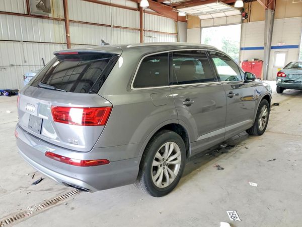 2017 AUDI Q7 quattro Premium Plus