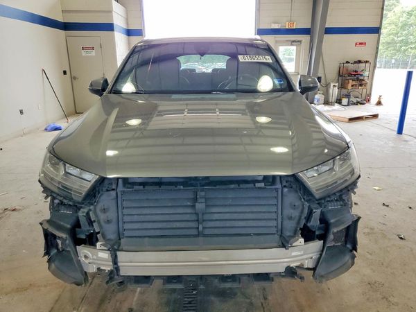 2017 AUDI Q7 quattro Premium Plus