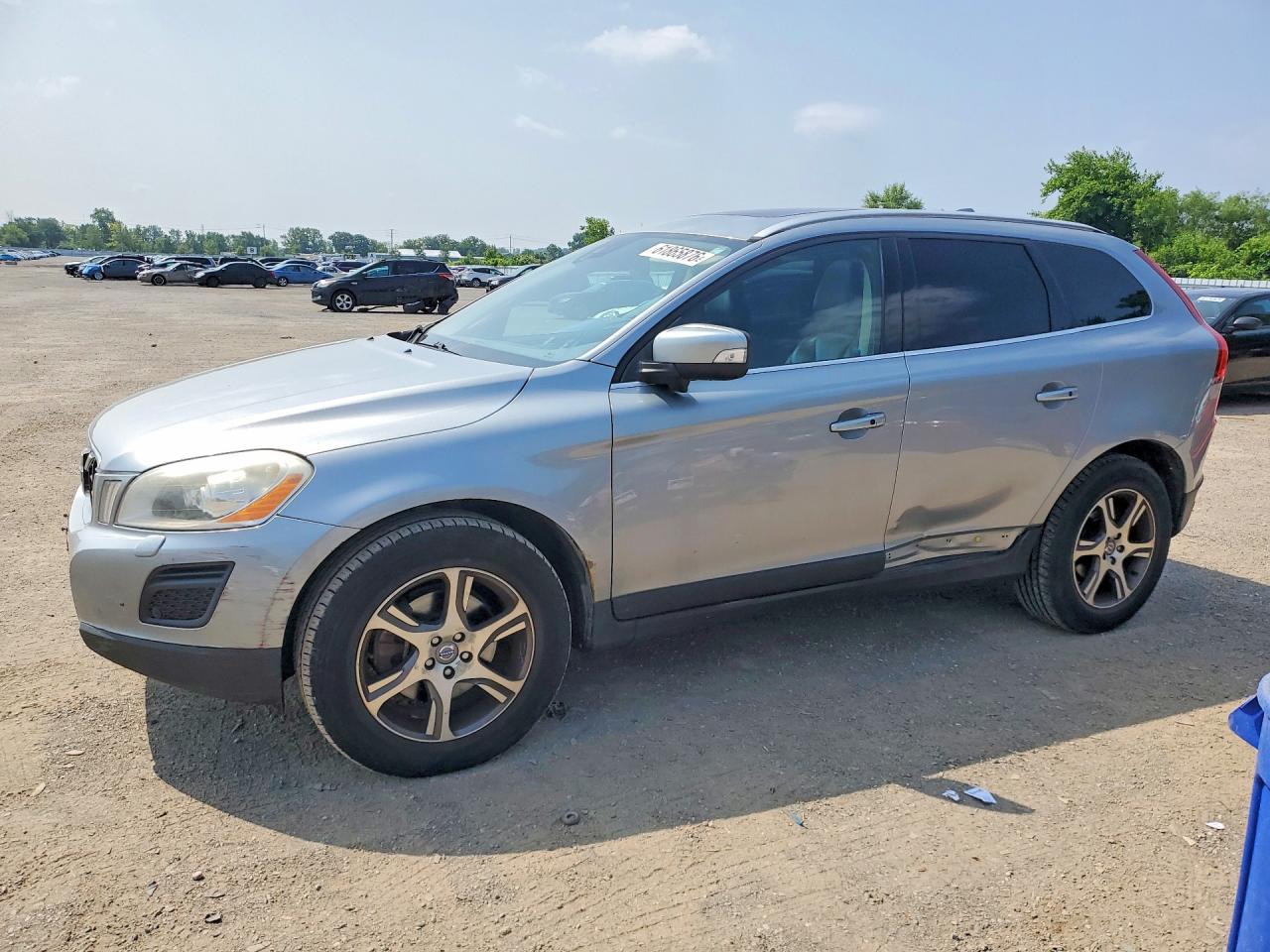 2012 VOLVO XC60