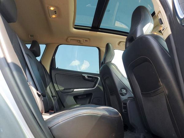 2012 VOLVO XC60