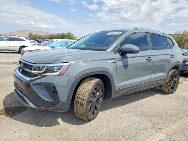 2022 VOLKSWAGEN TAOS