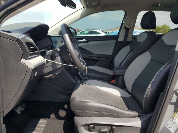 2022 VOLKSWAGEN TAOS