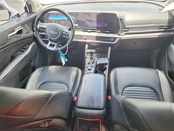 2024 KIA SPORTAGE SX-PRESTIGE or SX-P