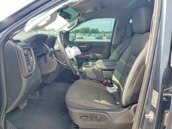 2019 CHEVROLET SILVERADO RST