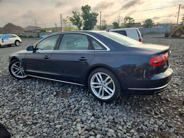 2015 AUDI A8 L